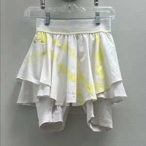 RARE Lululemon Athletica Court Rival White and Yellow Skirt